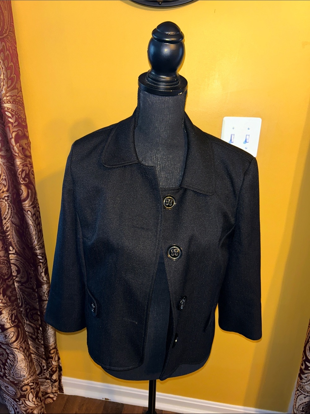 Perceptions Black Three-Quarter Sleeve Blazer Jacket